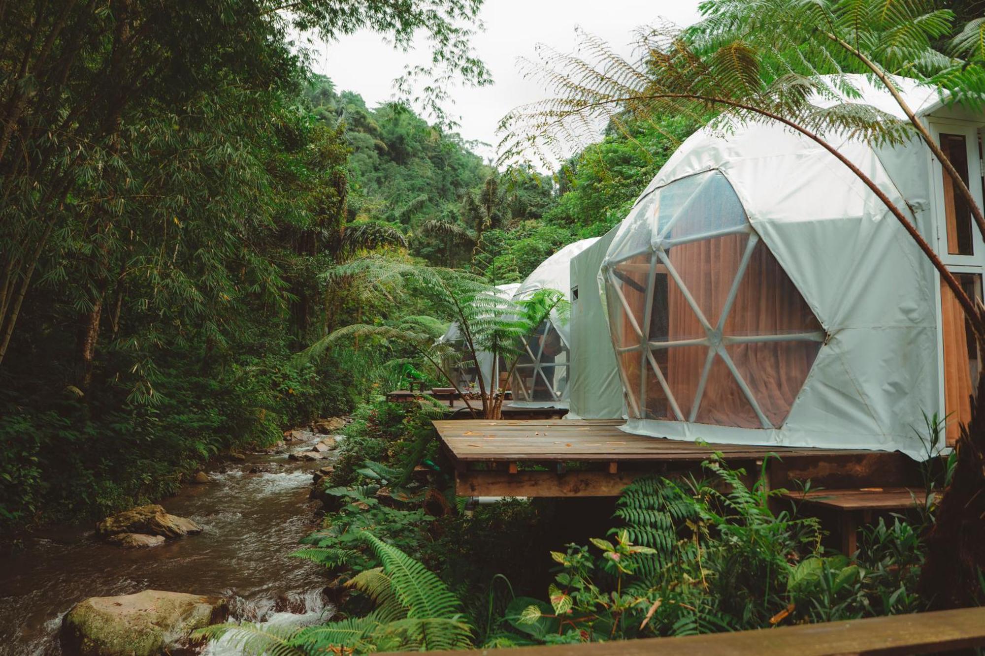 Glamping Tent In Pelaga Eco Park Patjung