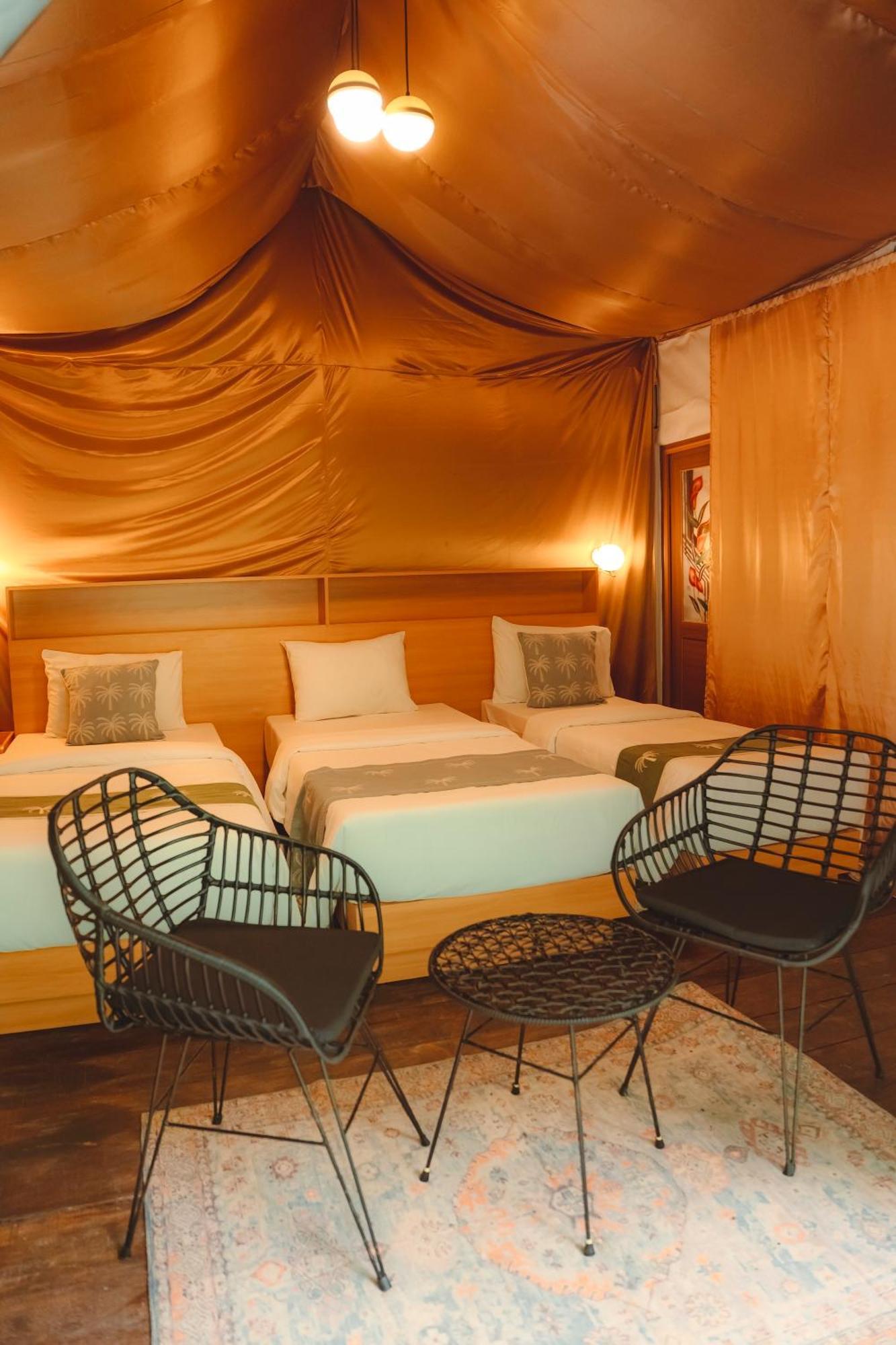 Luxe tent Glamping Tent In Pelaga Eco Park